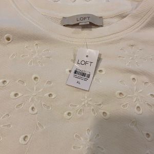 Eyelet lightweight short ballon sleeve